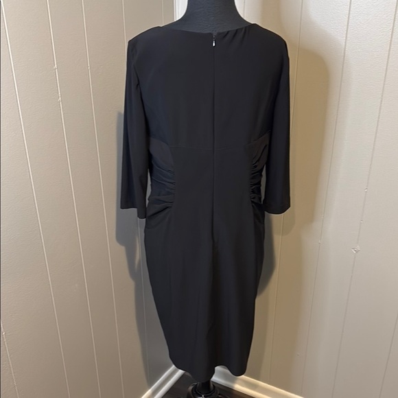 Z Adrianna Papell Petite 12 Black Wrap Dress Ruched Sides Cropped Sleeves - Picture 5 of 6